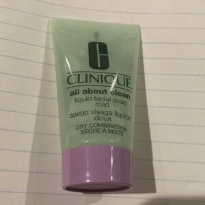 1032)  “All About Clean” Facial Soap Mild Clinique Liquid